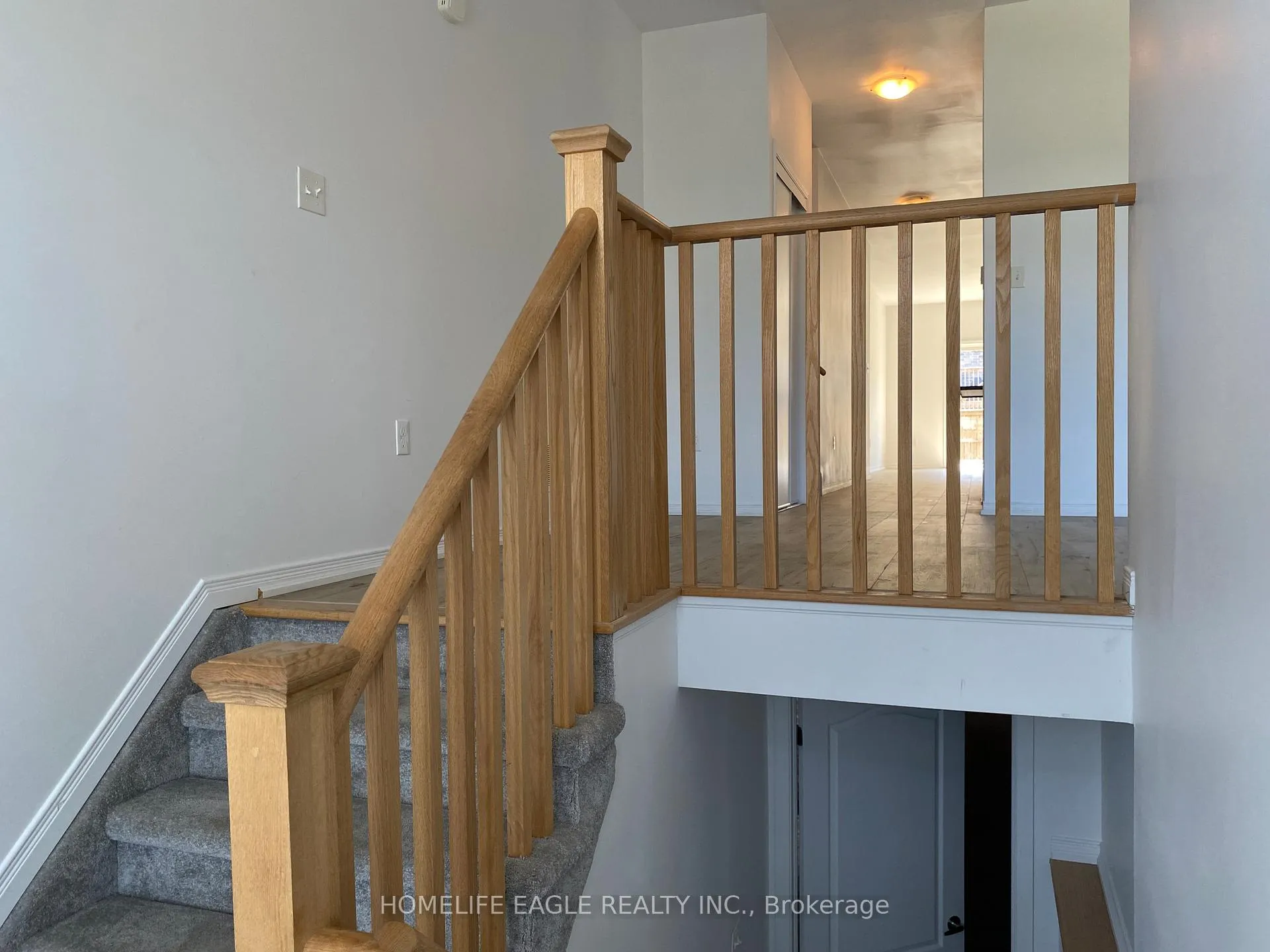 Photo 7 of 126 Isabella Drive, Orillia — HOMEH