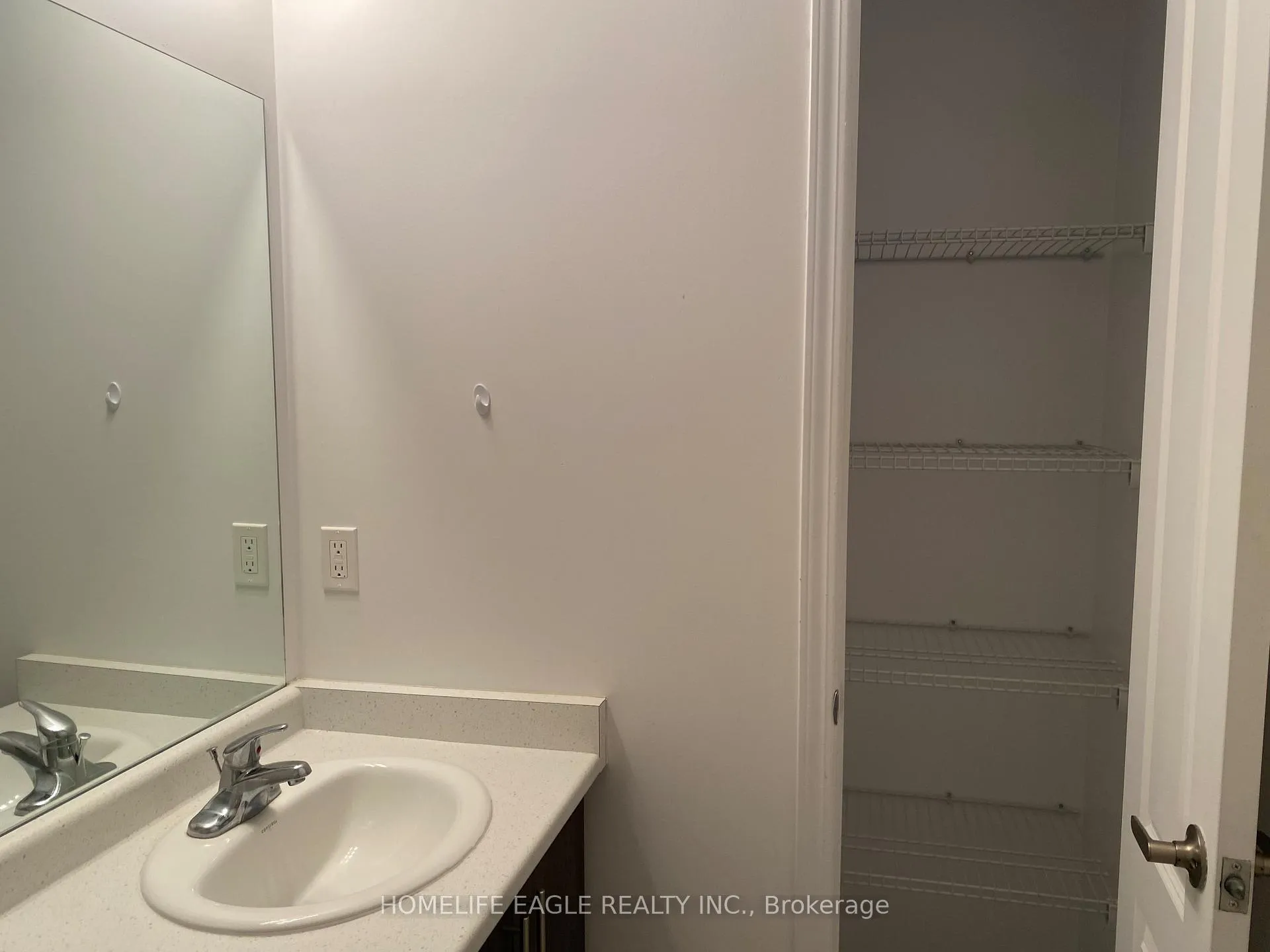 Photo 29 of 126 Isabella Drive, Orillia — HOMEH