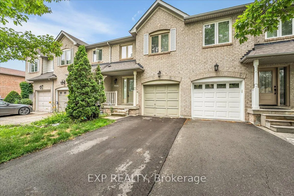 Photo 2 of 2260 Arbourview Drive, Oakville, Westmount — HOMEH