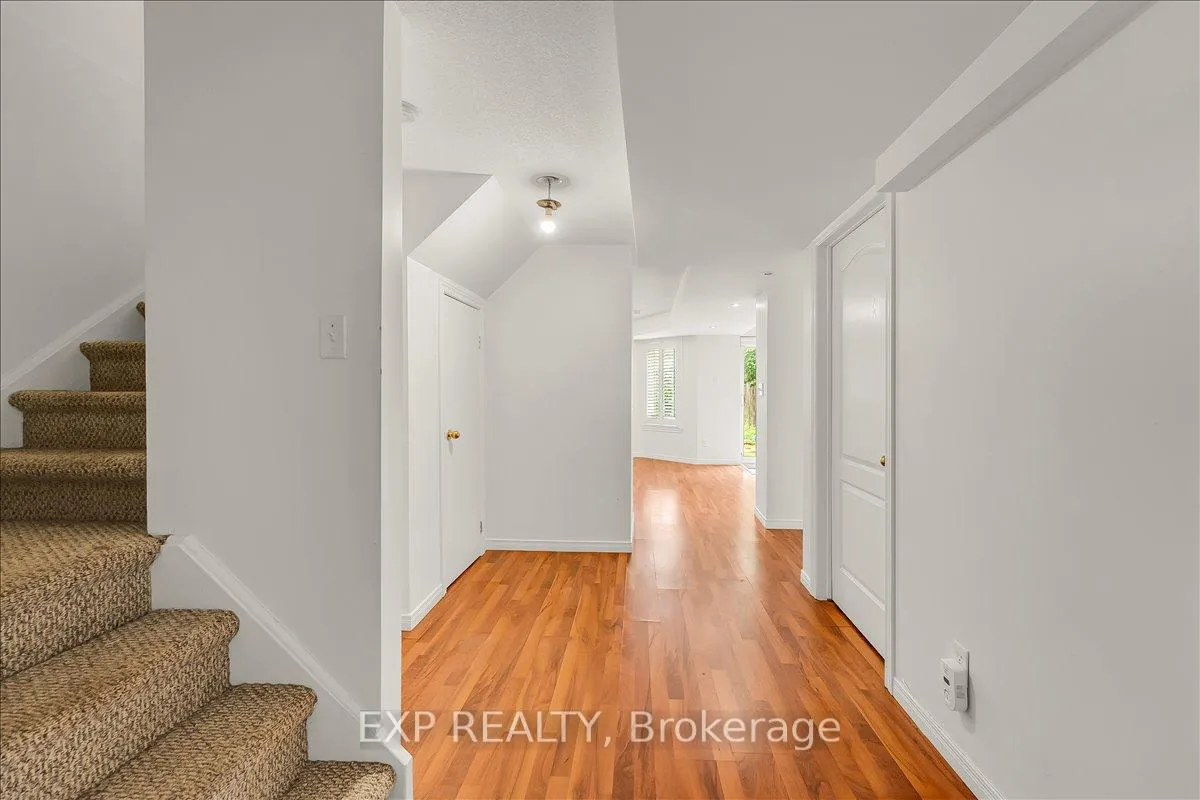 Photo 26 of 2260 Arbourview Drive, Oakville, Westmount — HOMEH