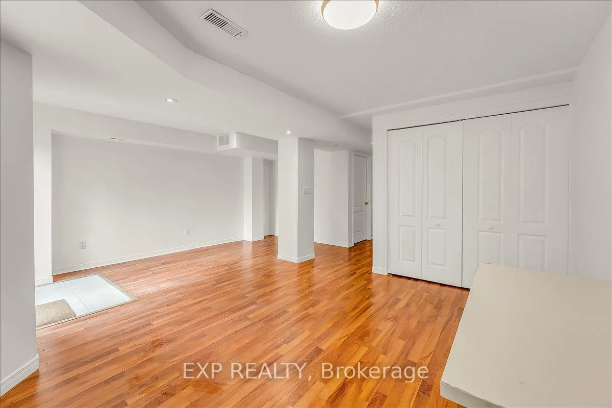 Photo 28 of 2260 Arbourview Drive, Oakville, Westmount — HOMEH