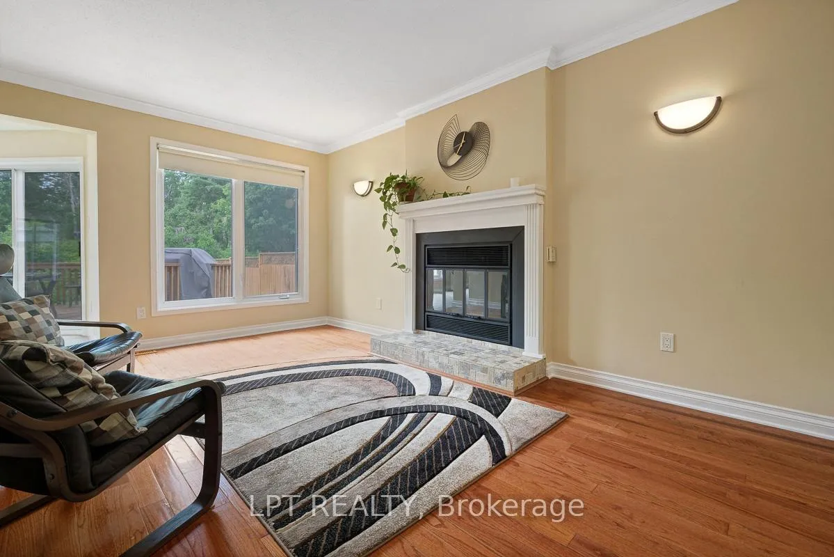 Photo 16 of 61 Shetland Way, Ottawa, Kanata - Bridlewood — HOMEH