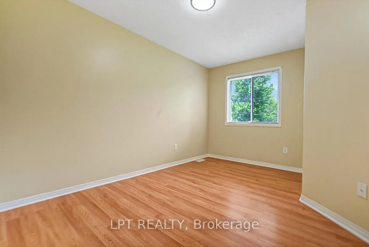 Photo 30 of 61 Shetland Way, Ottawa, Kanata - Bridlewood — HOMEH