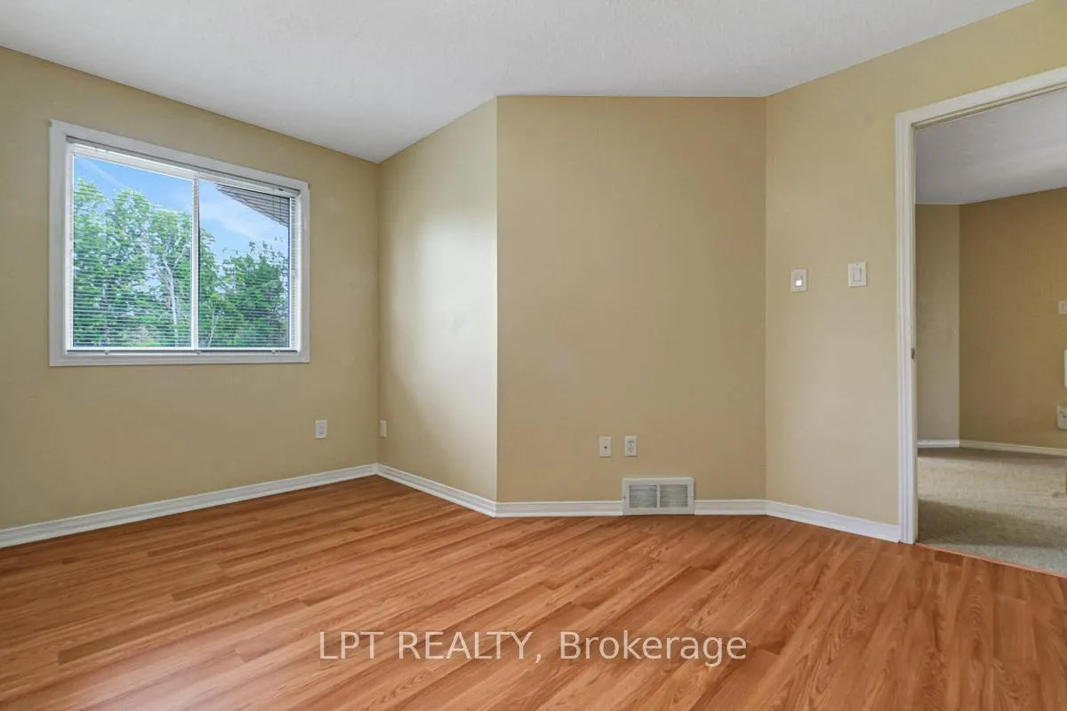 Photo 31 of 61 Shetland Way, Ottawa, Kanata - Bridlewood — HOMEH
