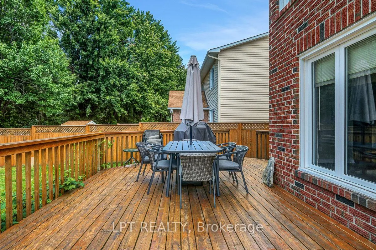 Photo 43 of 61 Shetland Way, Ottawa, Kanata - Bridlewood — HOMEH