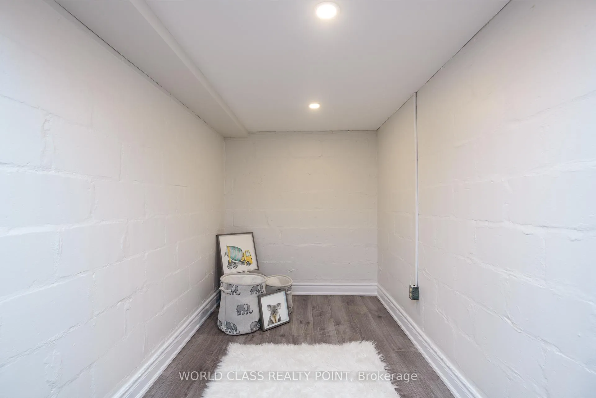 Photo 21 of 152 Ferris Road, Toronto, O'Connor-Parkview — HOMEH