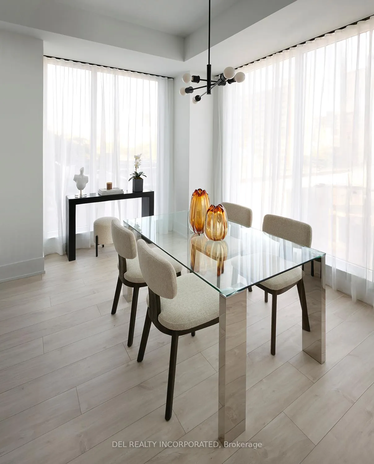 Photo 2 of Unit 404, 115 Denison Avenue, Toronto, Kensington-Chinatown — HOMEH