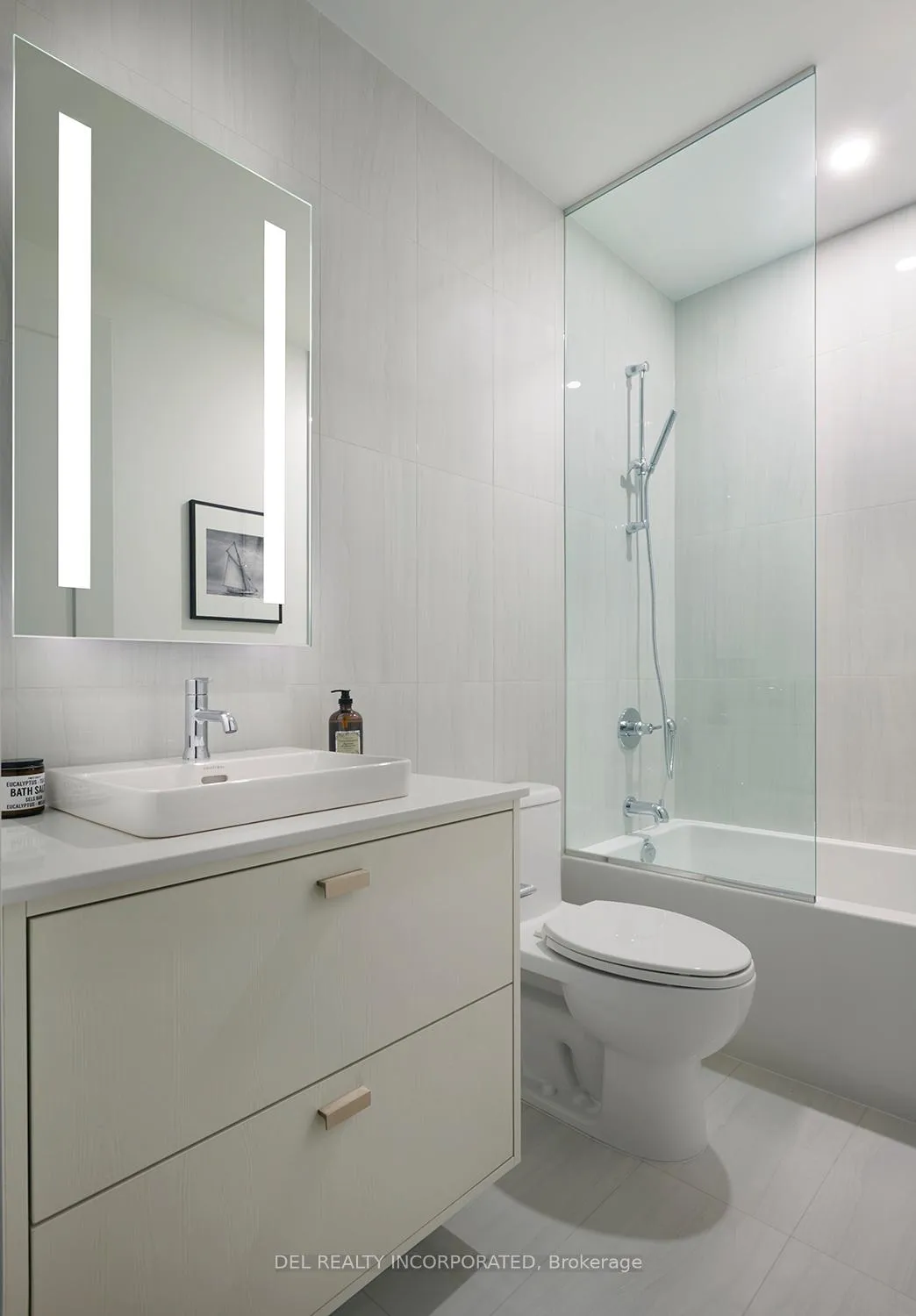Photo 7 of Unit 404, 115 Denison Avenue, Toronto, Kensington-Chinatown — HOMEH