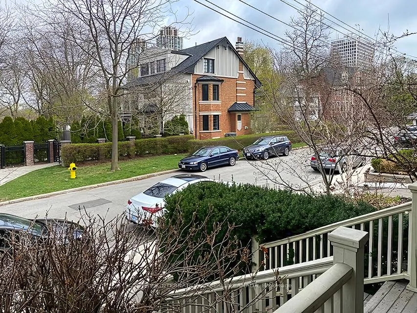 Photo 3 of Unit Main + Lower, 21 Melgund Road, Toronto, Casa Loma — HOMEH