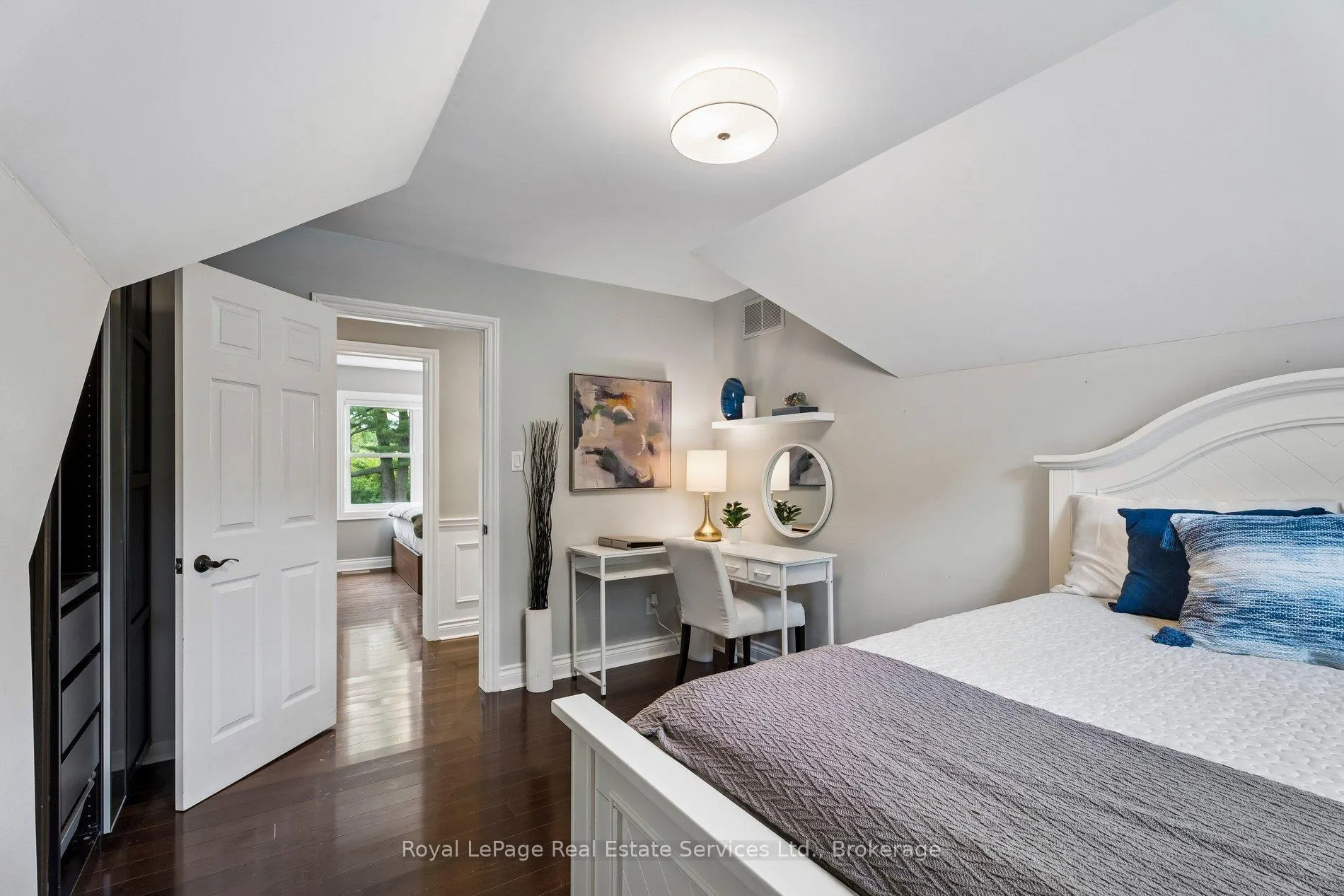 Photo 40 of 1 Stonebury Place, Hamilton, Rural Flamborough — HOMEH