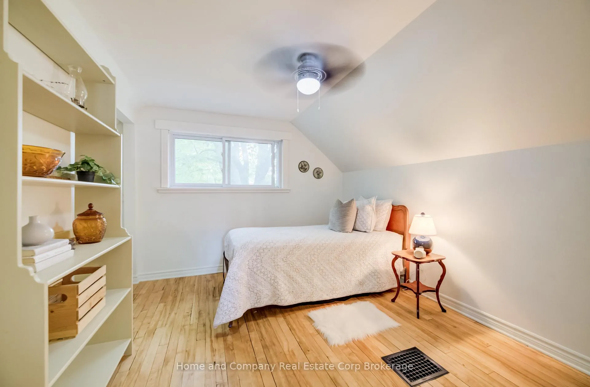 Photo 22 of 122 Brydges Street, Stratford — HOMEH