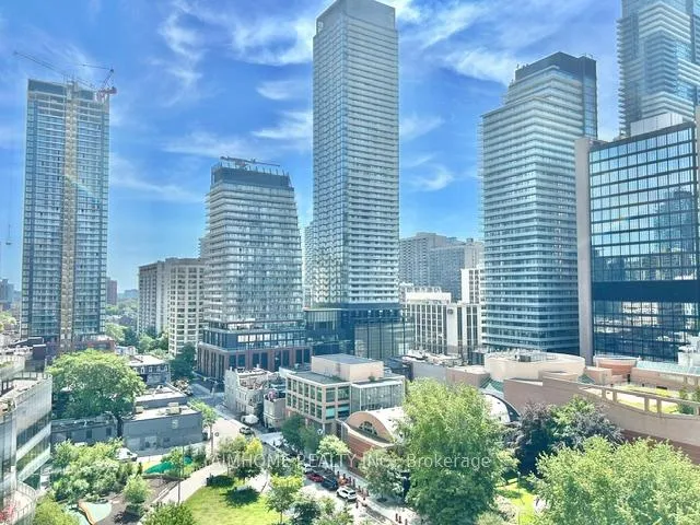 Photo 18 of Unit 1209, 909 Bay Street, Toronto, Bay Street Corridor — HOMEH