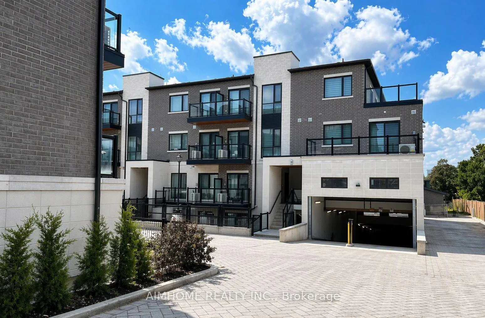 Photo 1 of Unit B112, 50 Morecambe Gate, Scarborough, L'Amoreaux — HOMEH