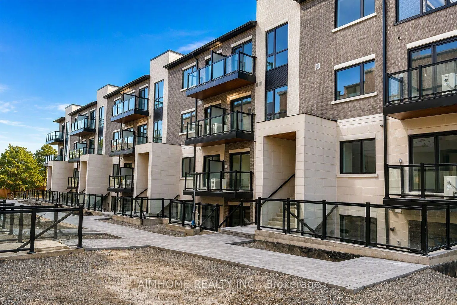 Photo 3 of Unit B112, 50 Morecambe Gate, Scarborough, L'Amoreaux — HOMEH