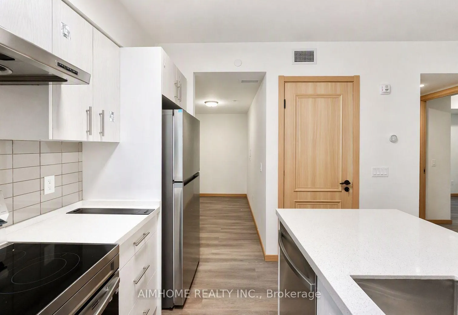 Photo 10 of Unit B112, 50 Morecambe Gate, Scarborough, L'Amoreaux — HOMEH