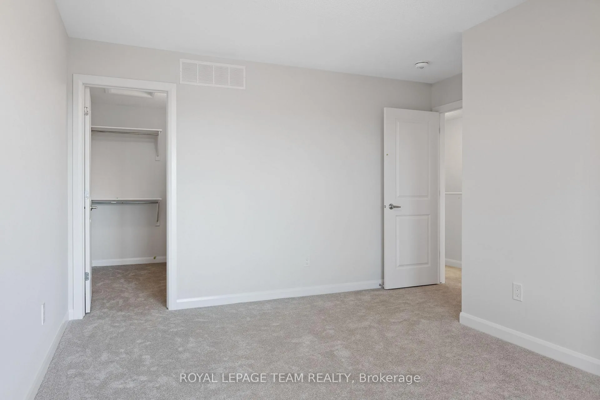Photo 18 of 47 Cordage Street, Ottawa, Avalon East — HOMEH
