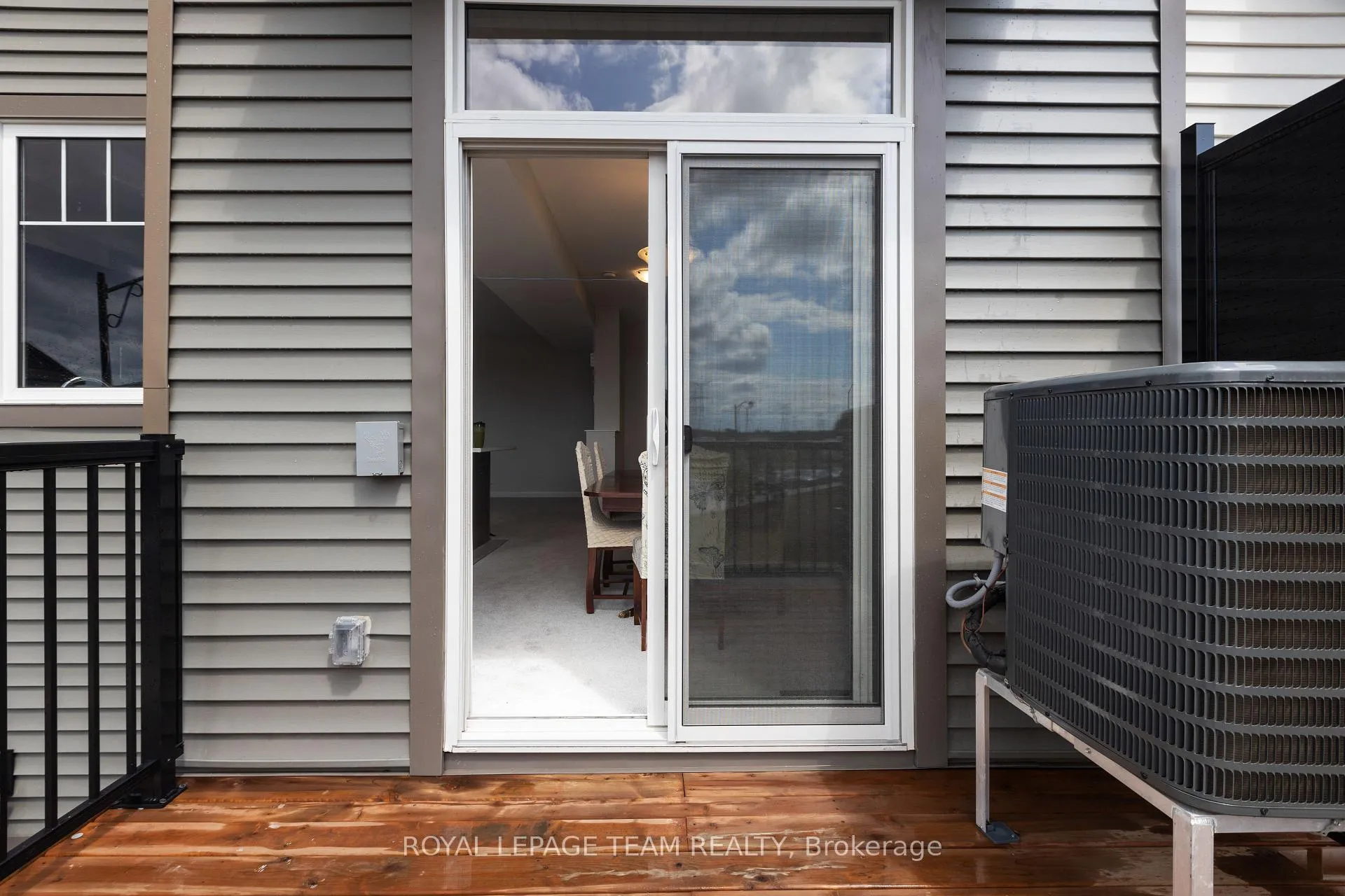 Photo 25 of 47 Cordage Street, Ottawa, Avalon East — HOMEH