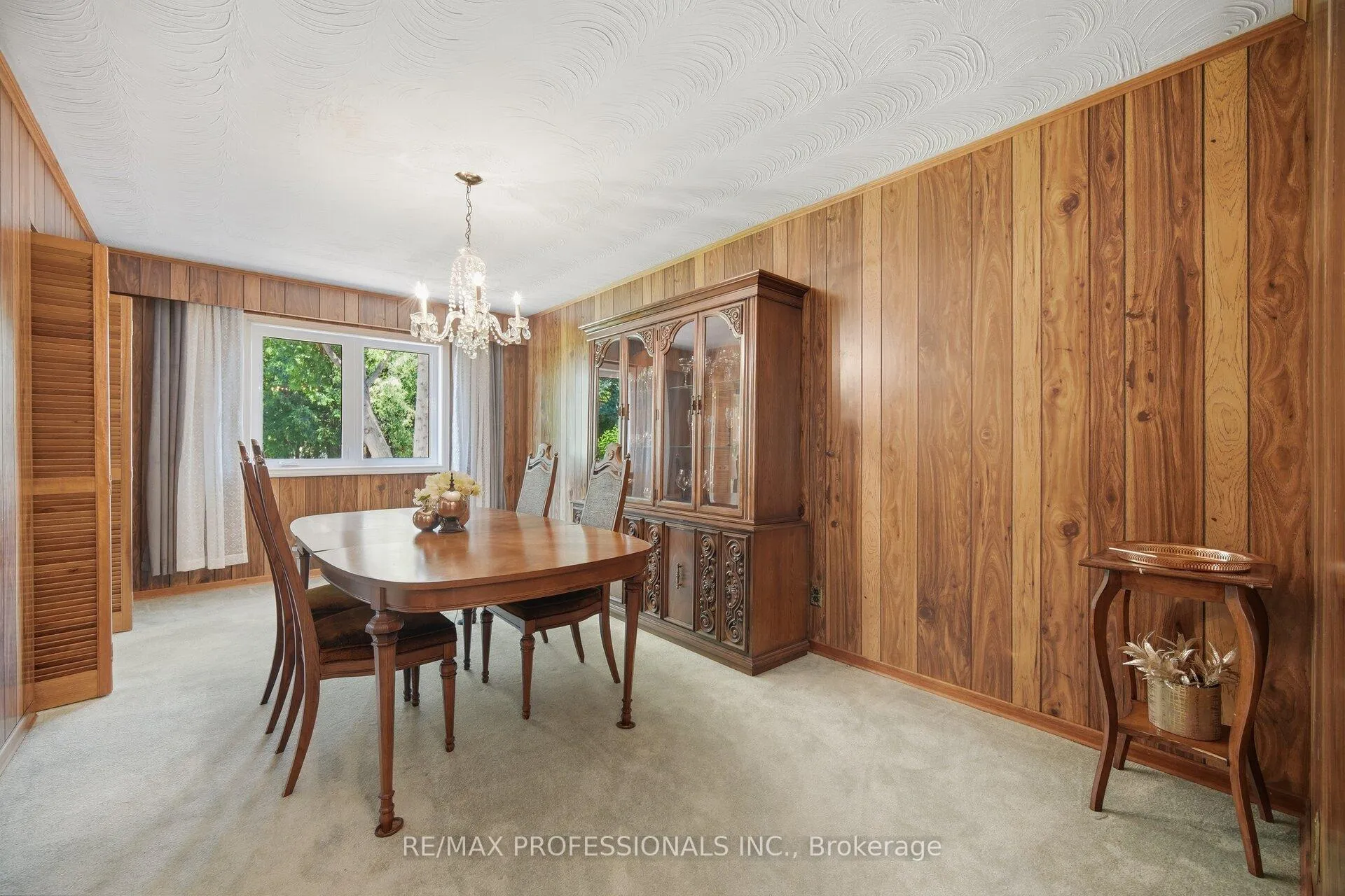 Photo 8 of 74 Ringway Crescent, Etobicoke, Elms-Old Rexdale — HOMEH
