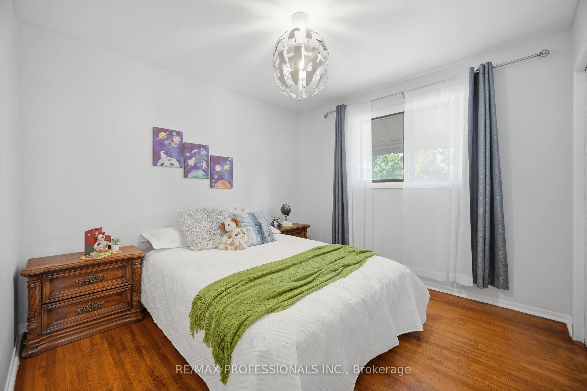 Photo 24 of 74 Ringway Crescent, Etobicoke, Elms-Old Rexdale — HOMEH