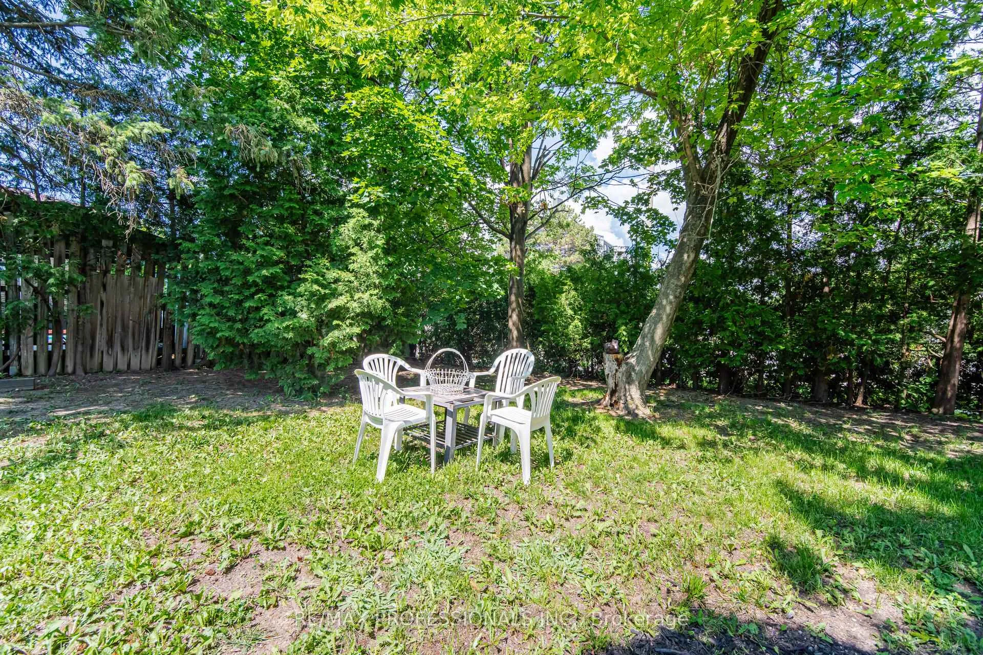 Photo 41 of 74 Ringway Crescent, Etobicoke, Elms-Old Rexdale — HOMEH