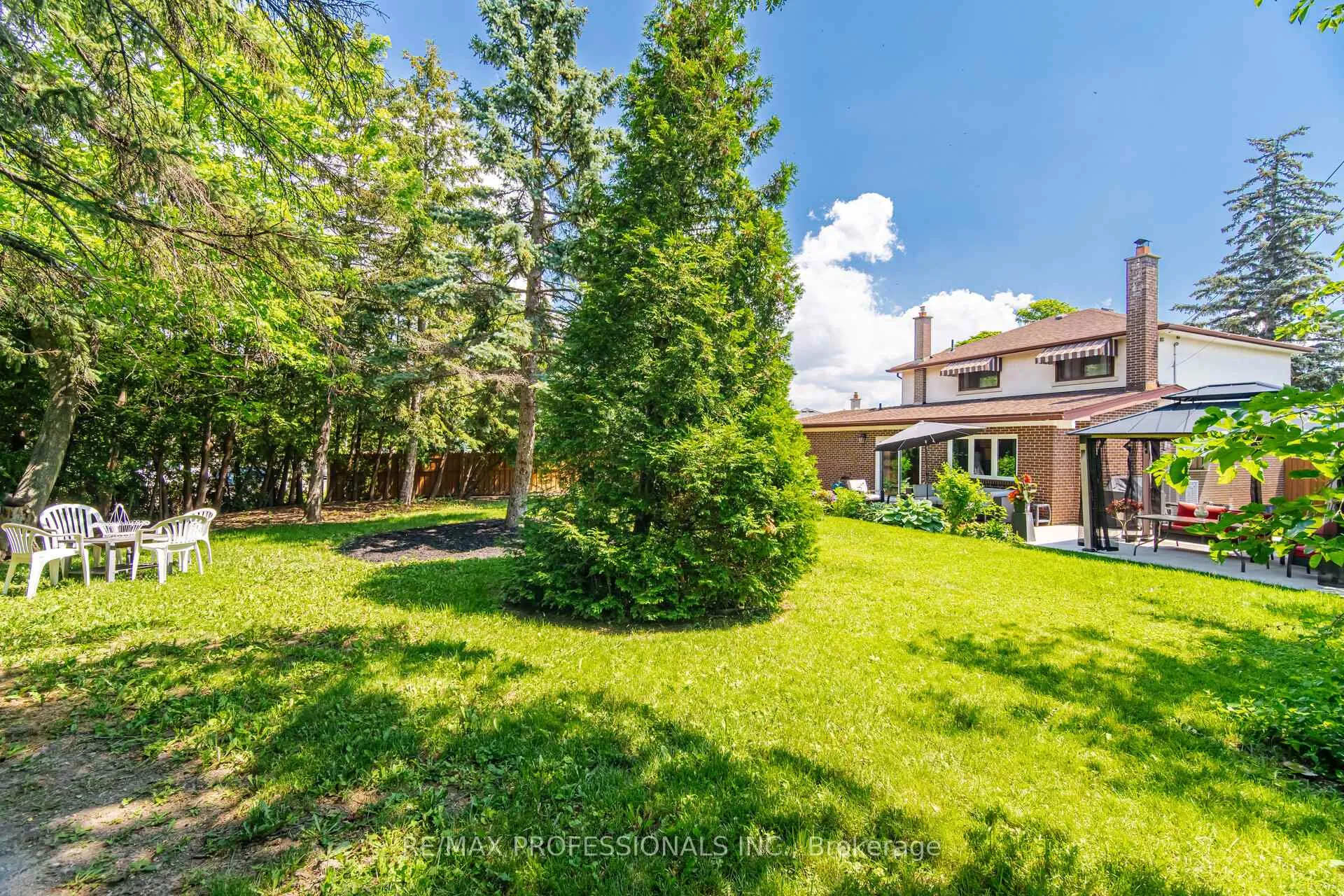 Photo 42 of 74 Ringway Crescent, Etobicoke, Elms-Old Rexdale — HOMEH