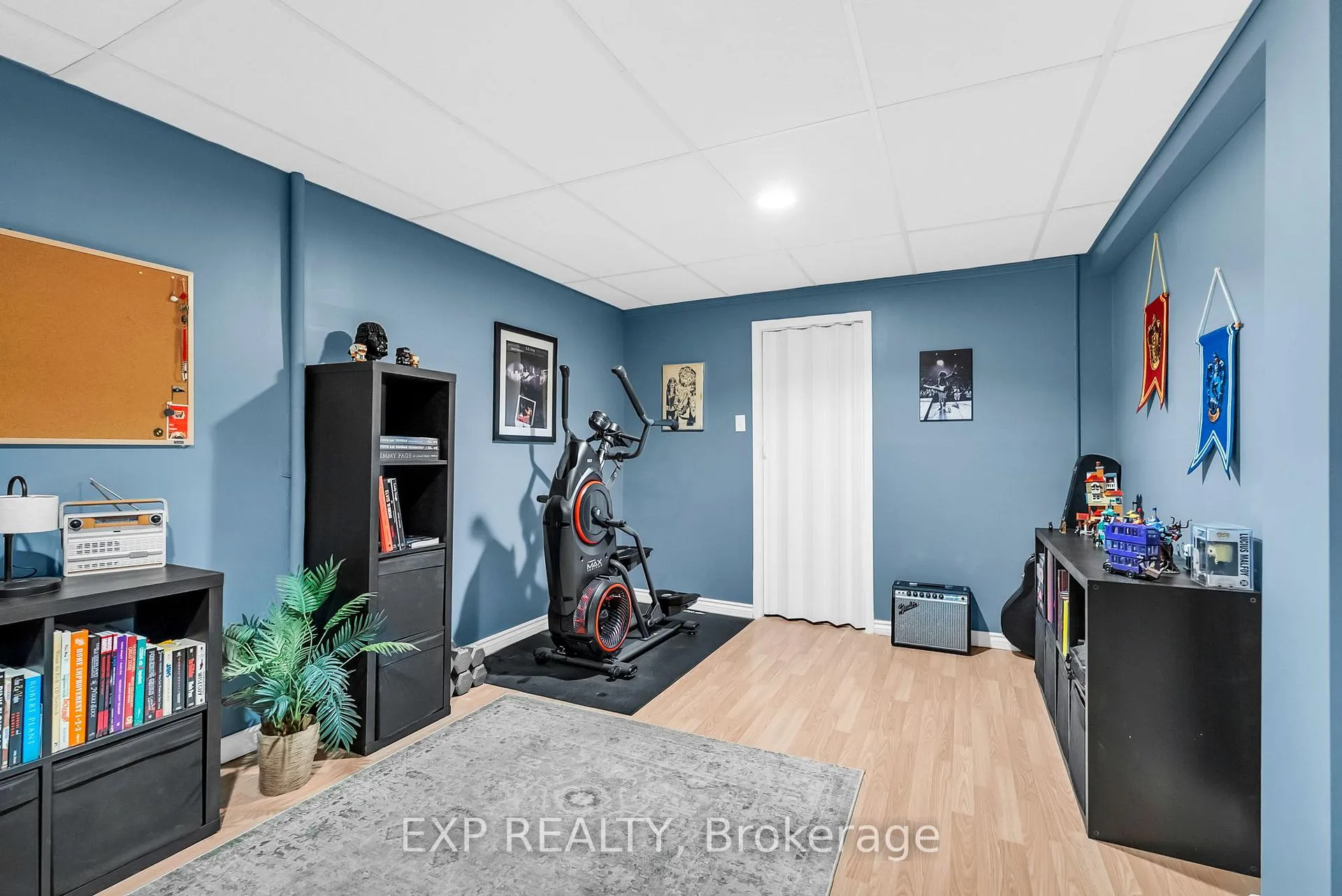 Photo 37 of 22 Bristol Avenue, Brampton, Northwood Park — HOMEH