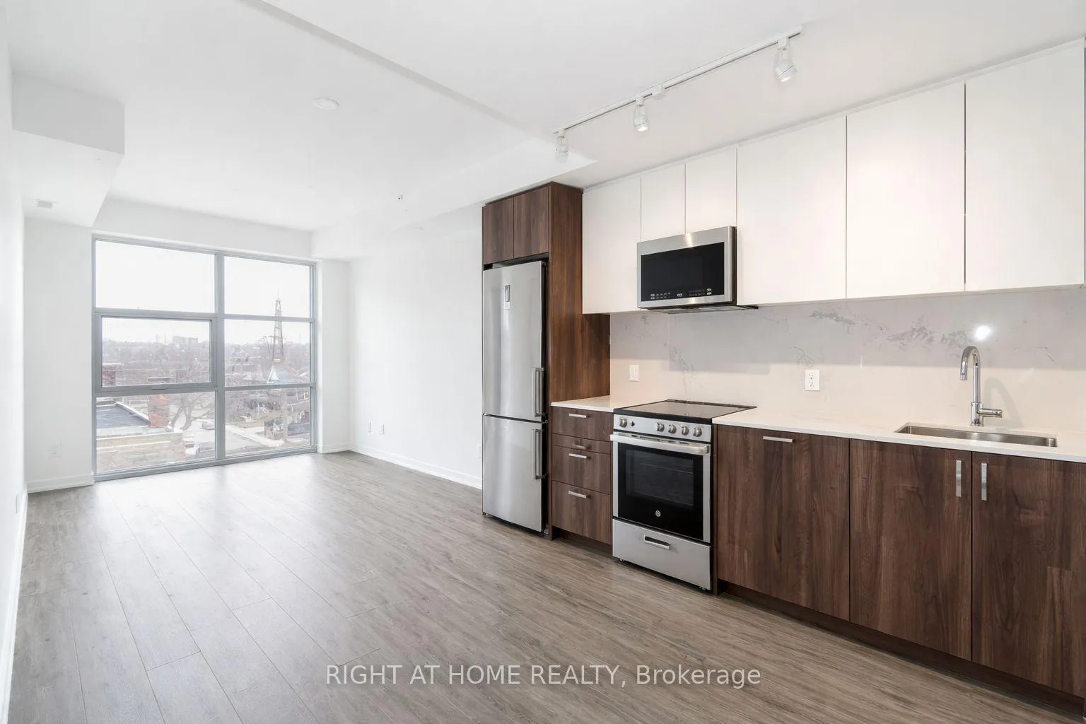 Photo 7 of Unit 418, 1787 St Clair Avenue, Toronto, Weston-Pellam Park — HOMEH