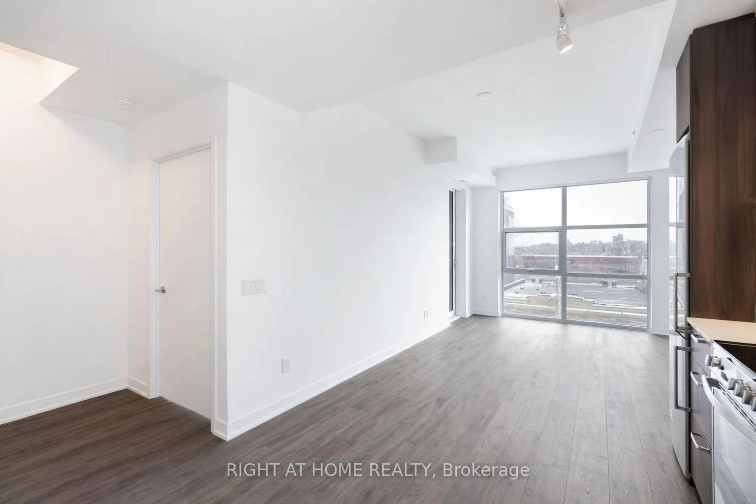 Photo 8 of Unit 418, 1787 St Clair Avenue, Toronto, Weston-Pellam Park — HOMEH