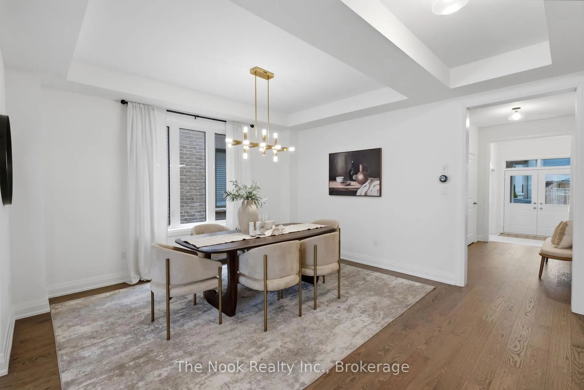 Photo 9 of 32 Priory Drive, Whitby, Rural Whitby — HOMEH