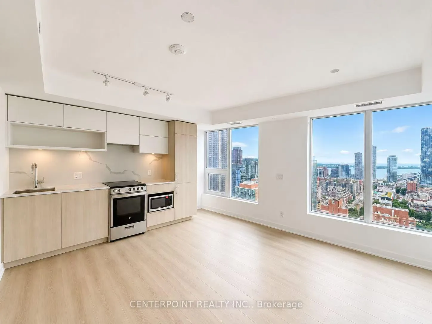 Photo 3 of Unit 3208, 100 Queen Street E, Toronto, Church-Yonge Corridor — HOMEH
