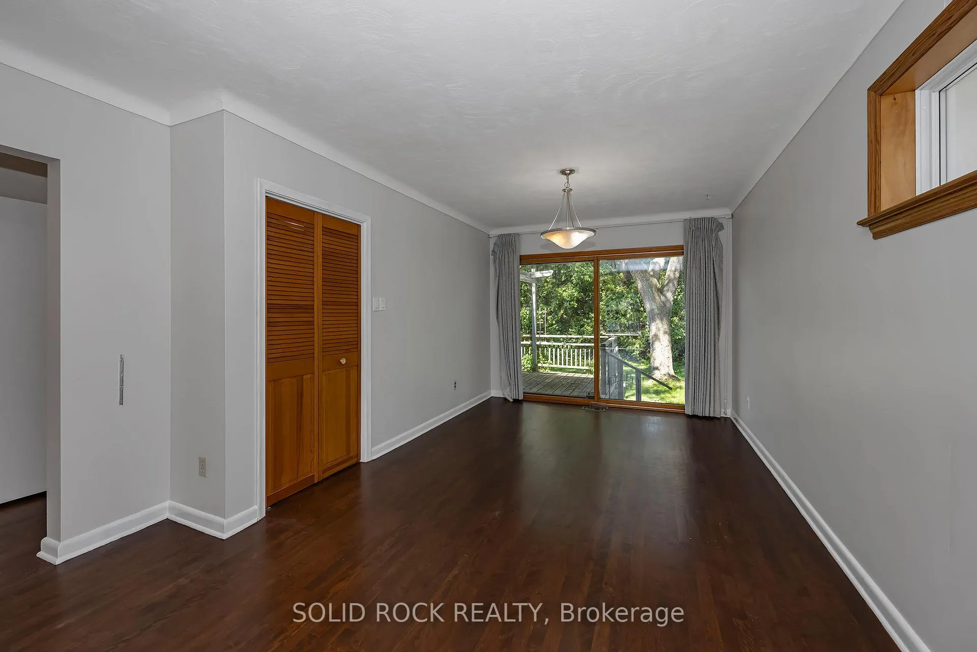 Photo 9 of 1235 Major Street, Ottawa, Bel Air Park — HOMEH