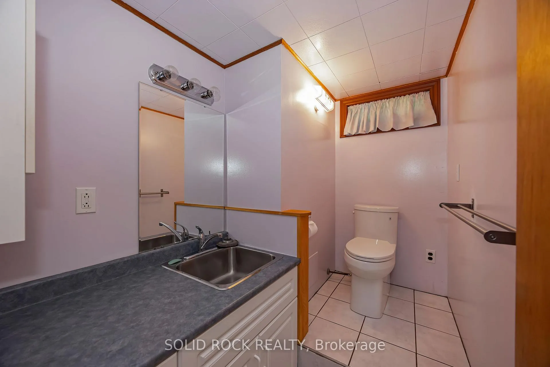 Photo 24 of 1235 Major Street, Ottawa, Bel Air Park — HOMEH