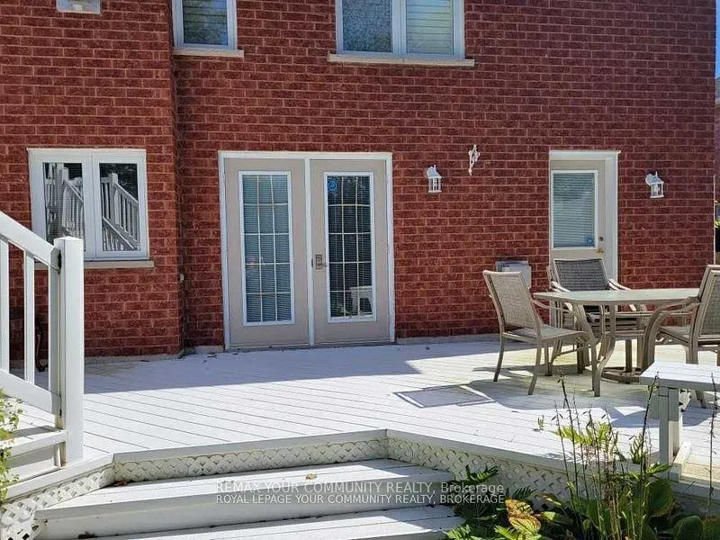 Photo 3 of 85 Emms Drive, Barrie, Holly — HOMEH