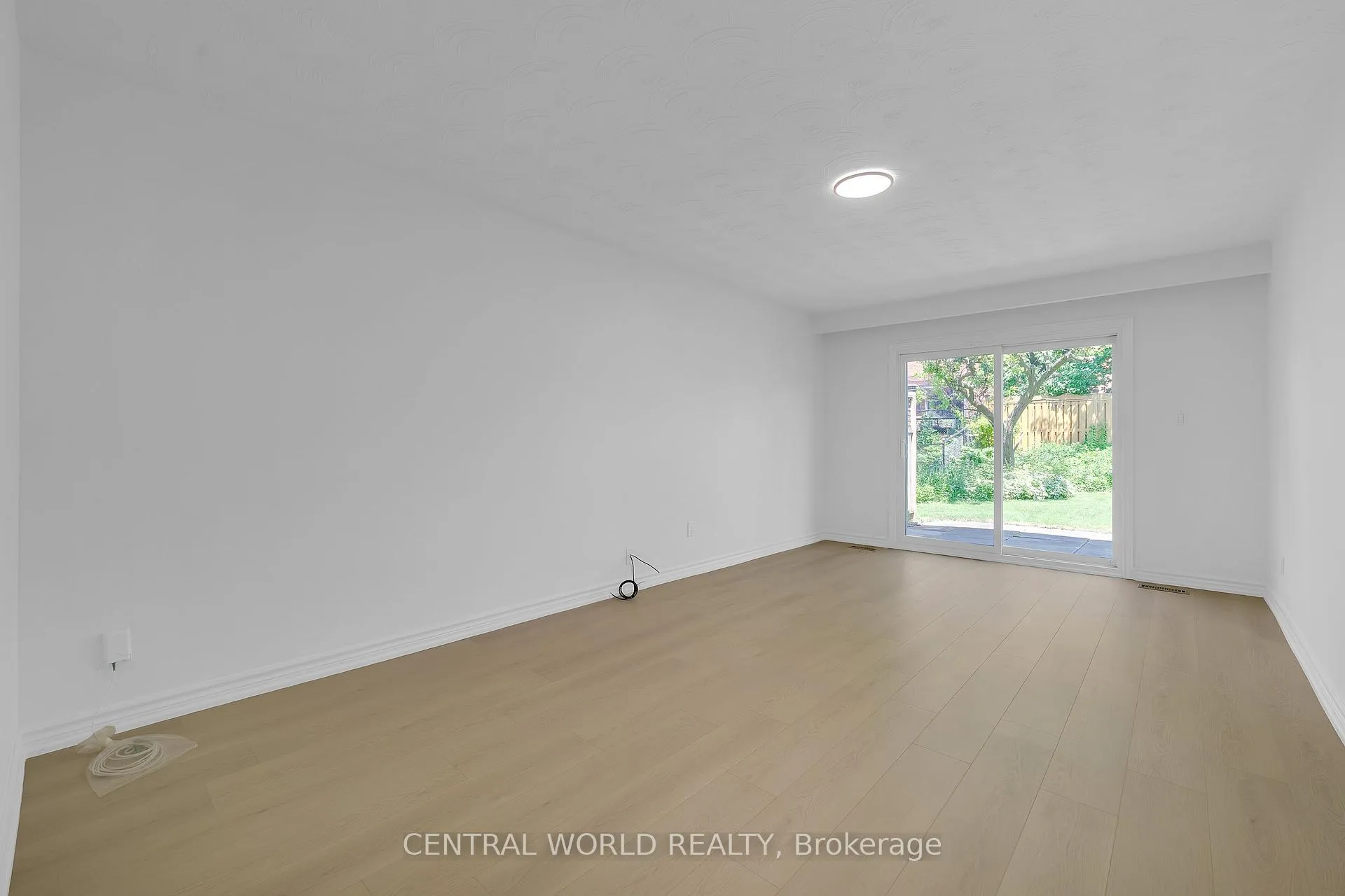Photo 36 of 81 Pineway Boulevard, North York, Bayview Woods-Steeles — HOMEH
