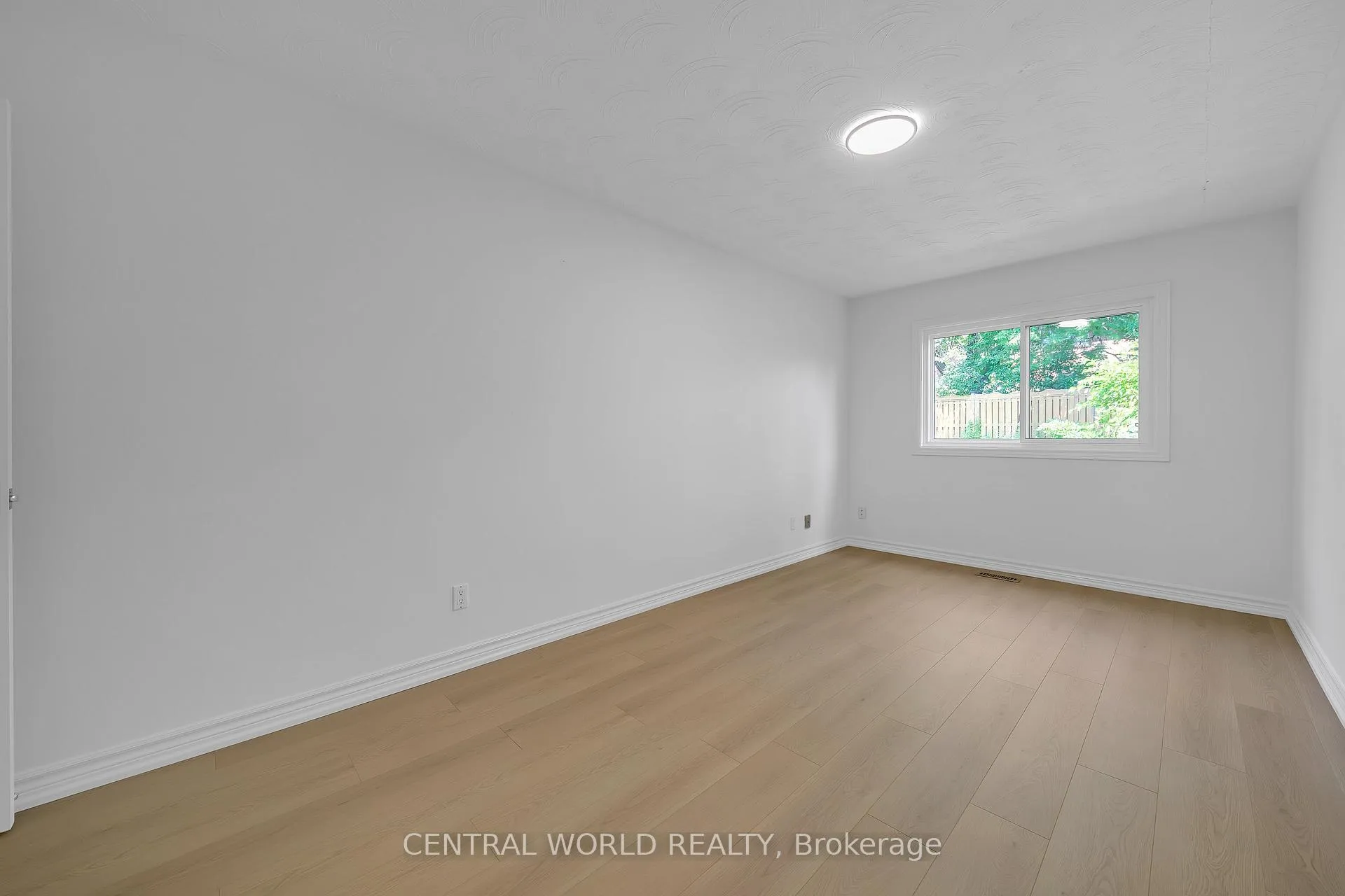 Photo 40 of 81 Pineway Boulevard, North York, Bayview Woods-Steeles — HOMEH