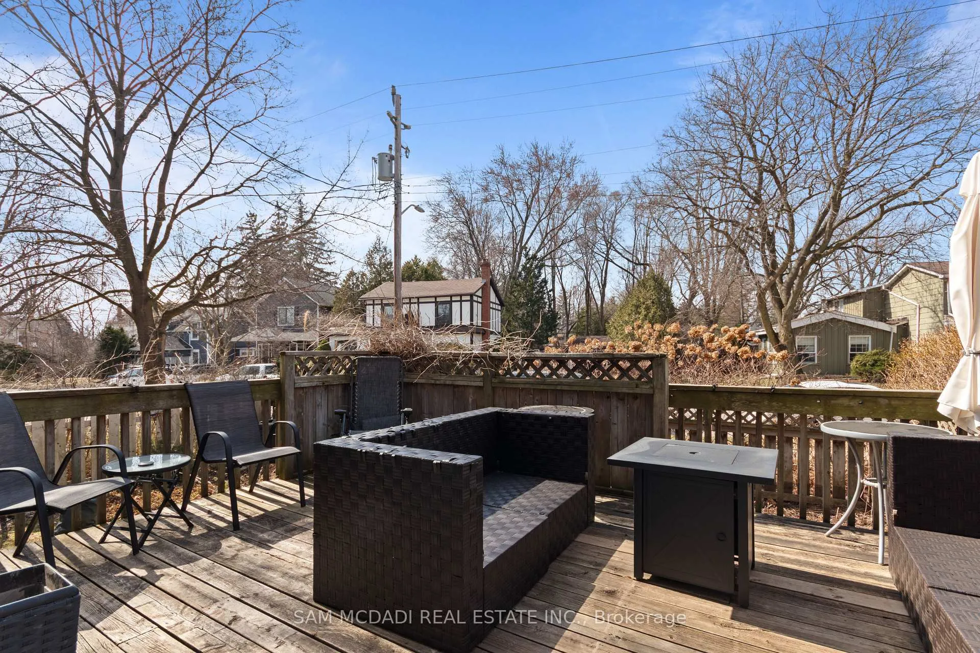 Photo 19 of 2430 - 2432 First Street, Burlington, Brant — HOMEH