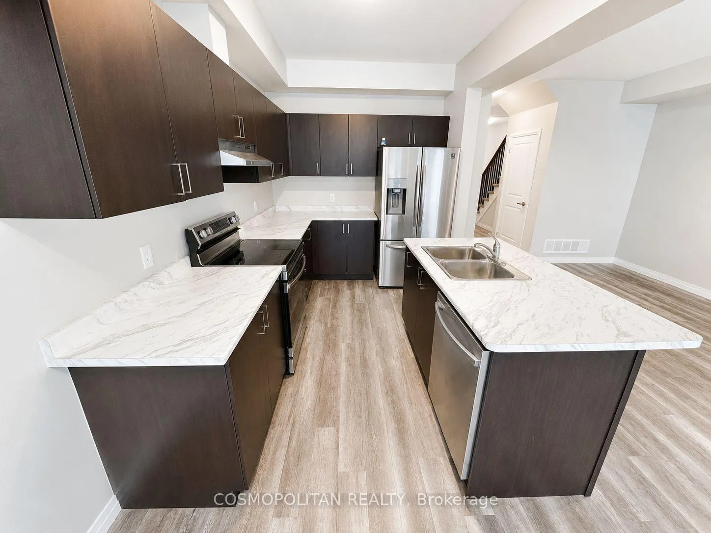 Photo 10 of 6715 Cropp Street, Niagara Falls, Morrison — HOMEH