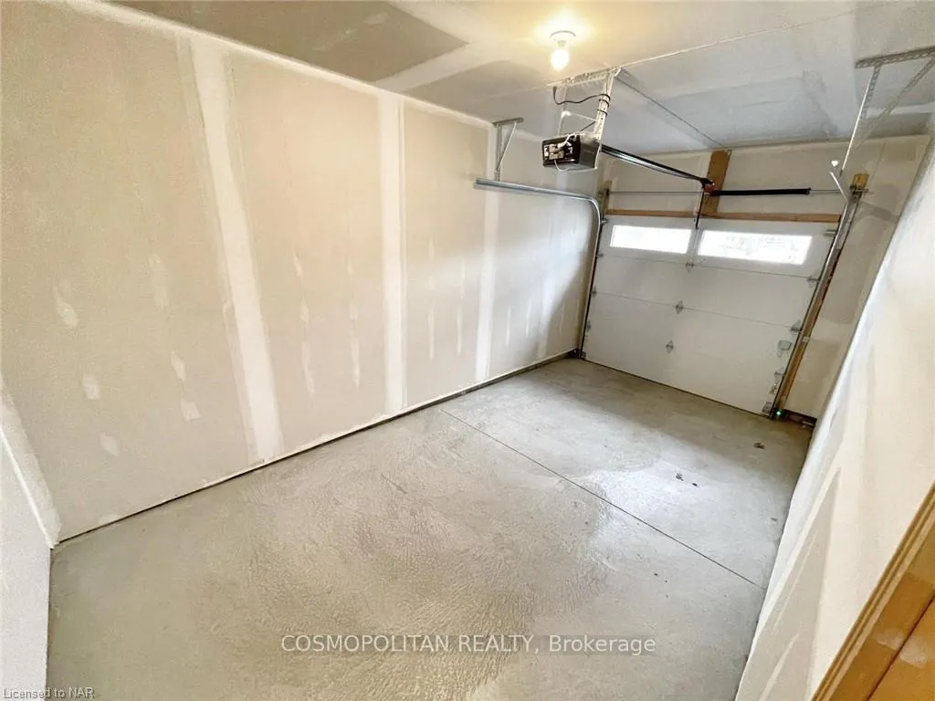 Photo 28 of 6715 Cropp Street, Niagara Falls, Morrison — HOMEH