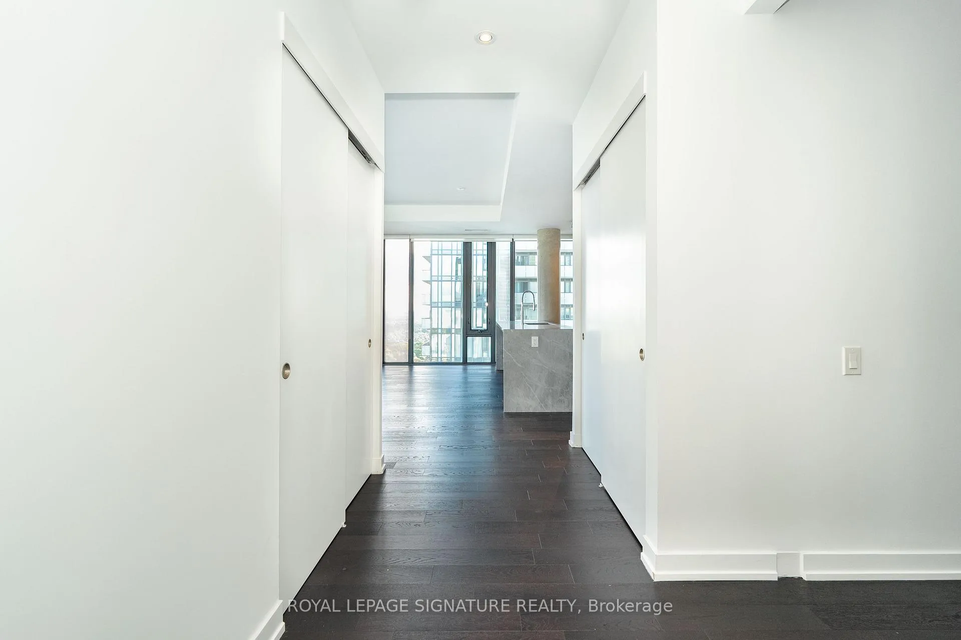 Photo 4 of Unit PH06, 185 Roehampton Avenue, Toronto, Mount Pleasant West — HOMEH