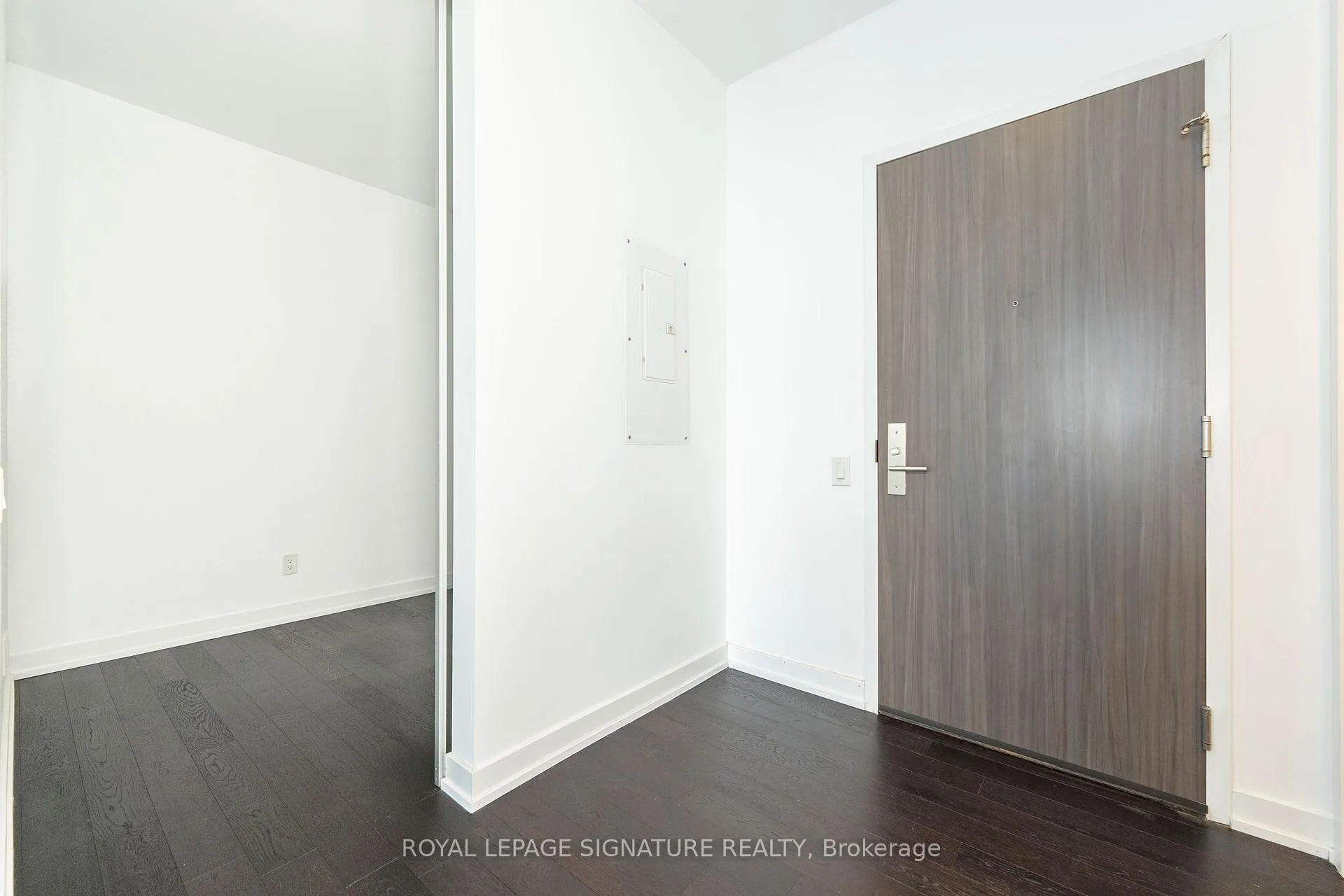 Photo 8 of Unit PH06, 185 Roehampton Avenue, Toronto, Mount Pleasant West — HOMEH
