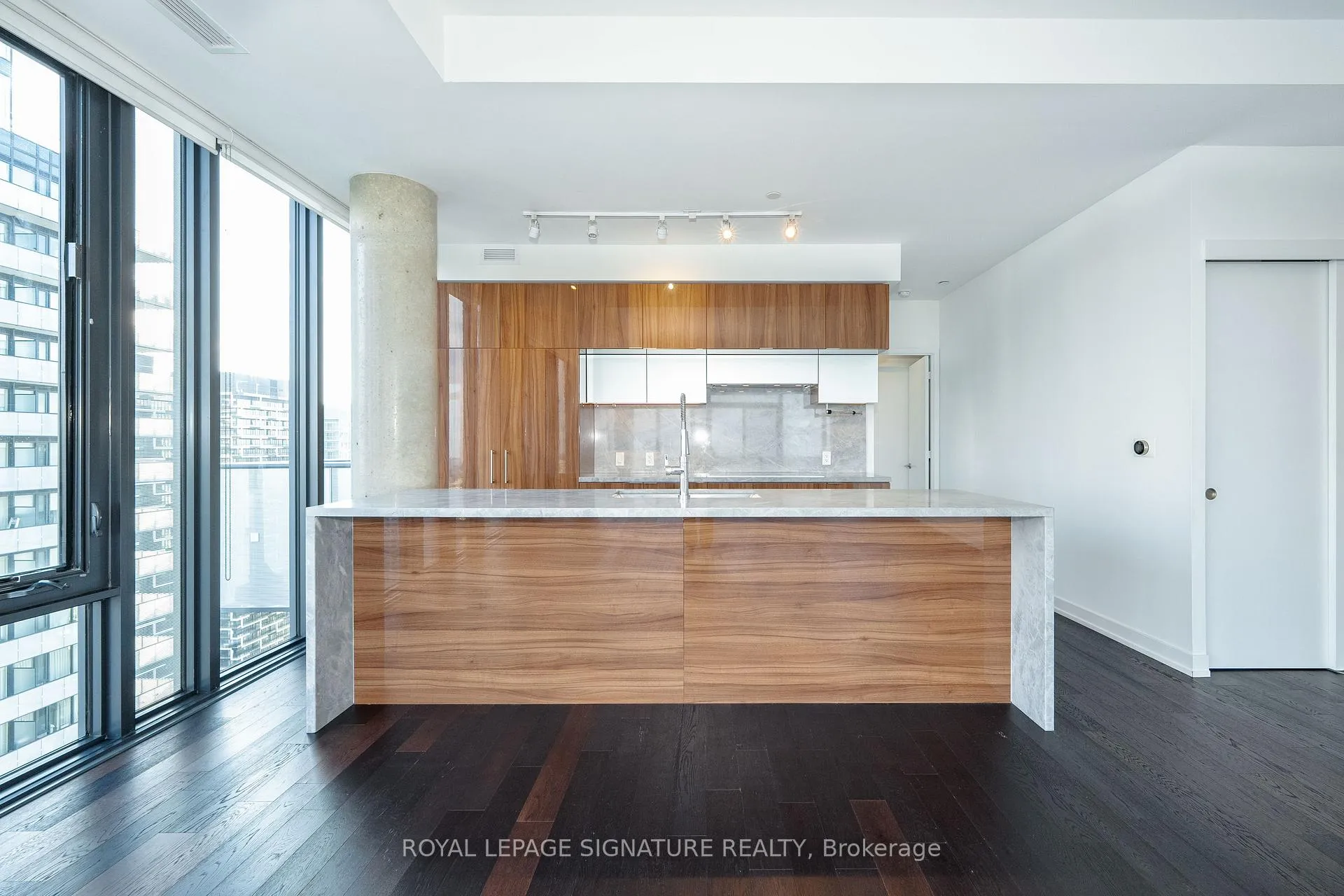 Photo 15 of Unit PH06, 185 Roehampton Avenue, Toronto, Mount Pleasant West — HOMEH