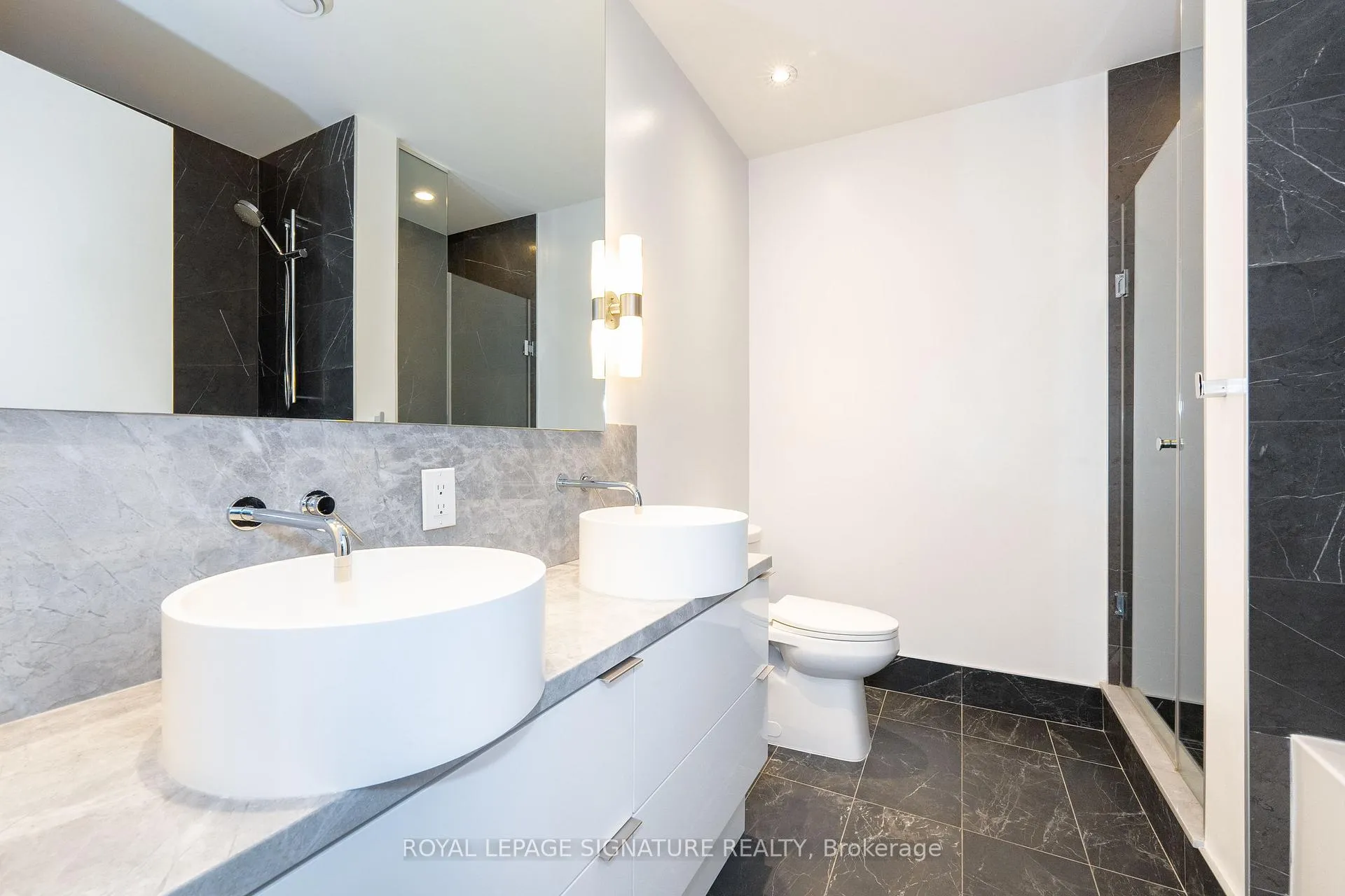 Photo 26 of Unit PH06, 185 Roehampton Avenue, Toronto, Mount Pleasant West — HOMEH