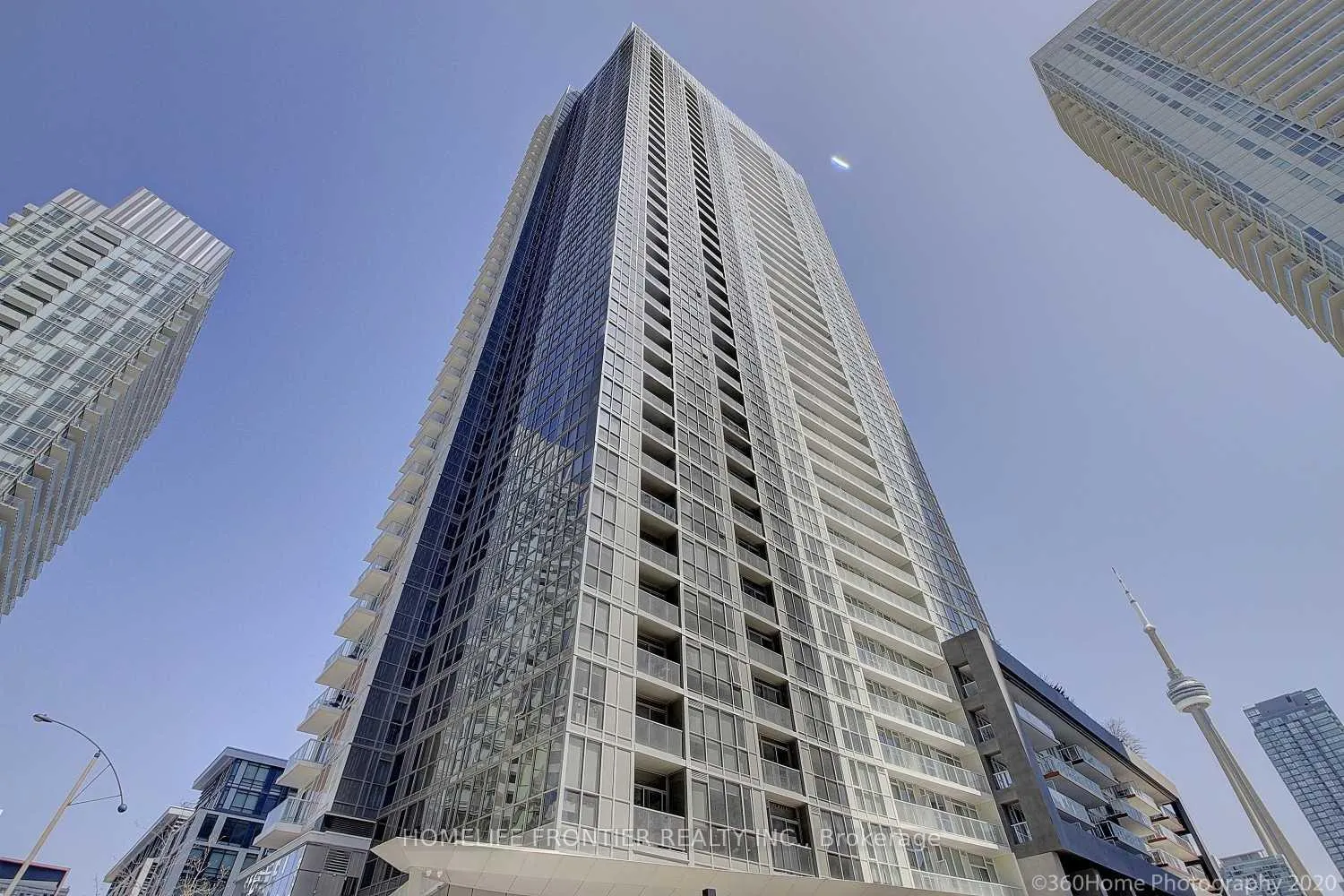 Photo 1 of Unit 2711, 85 Queens Wharf Road, Toronto, Waterfront Communities — HOMEH