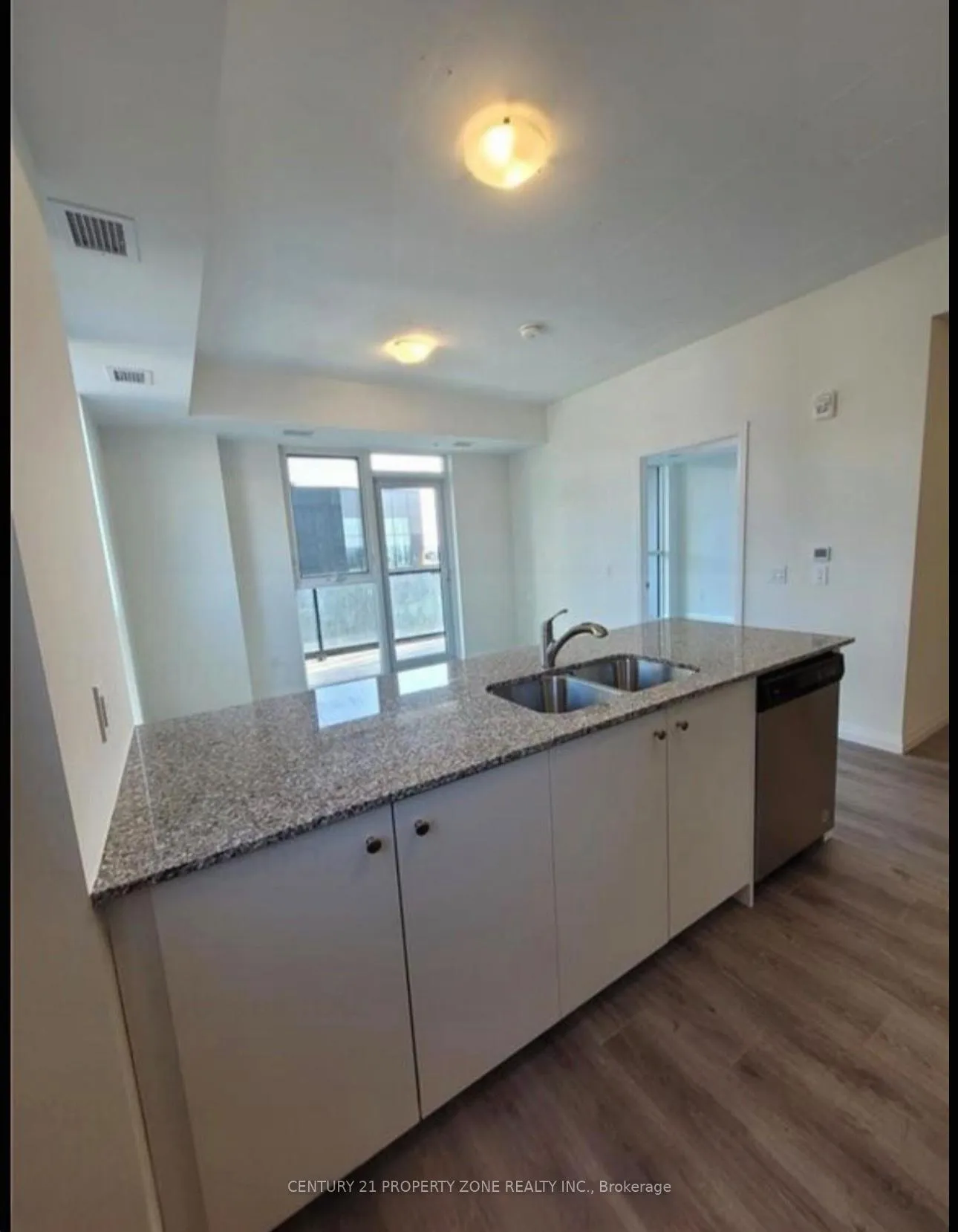 Photo 5 of Unit 902, 108 Garment Street, Kitchener, City Commercial Core — HOMEH