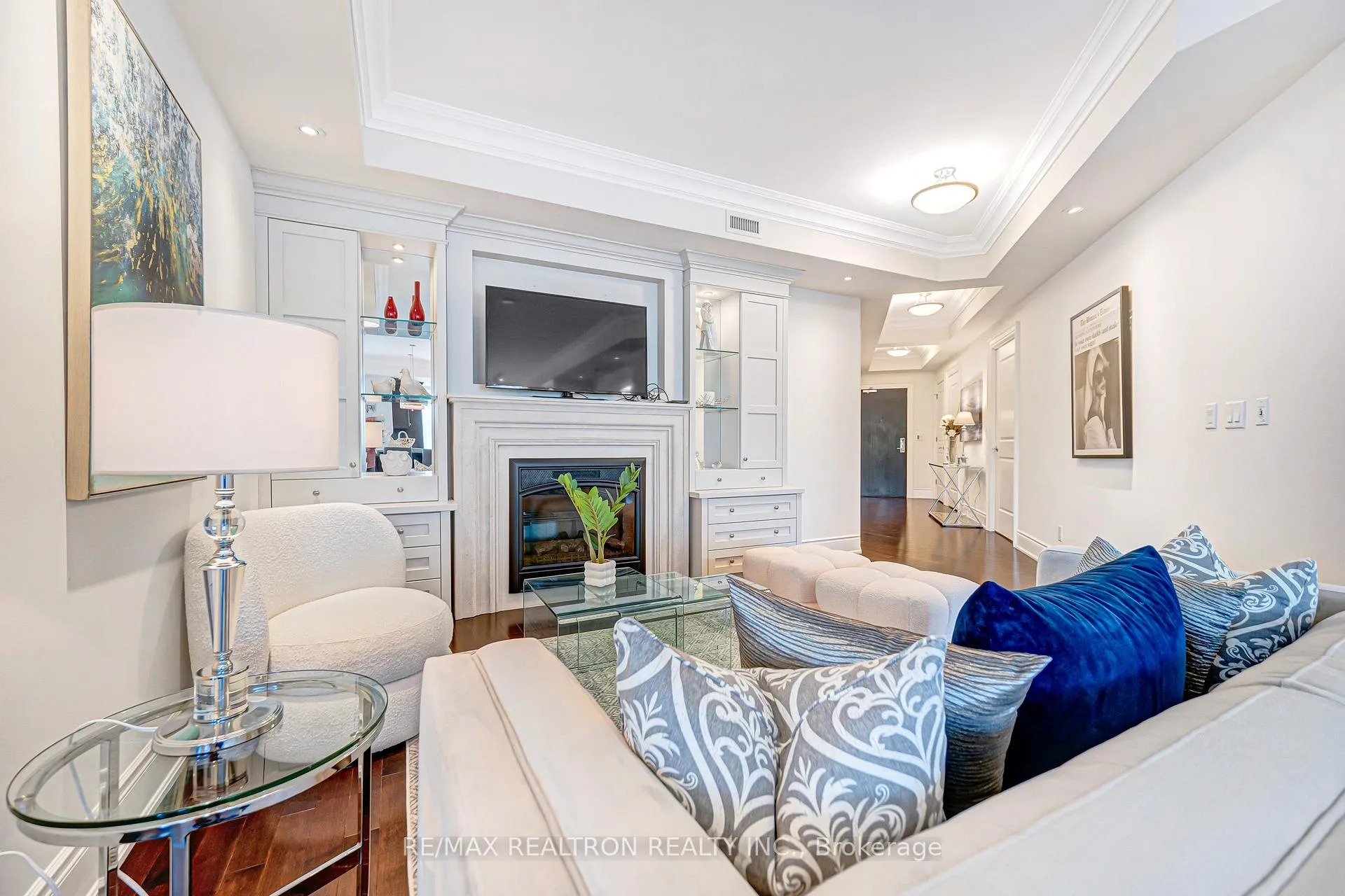 Photo 10 of Unit 314, 1717 Avenue Road, Toronto, Bedford Park-Nortown — HOMEH