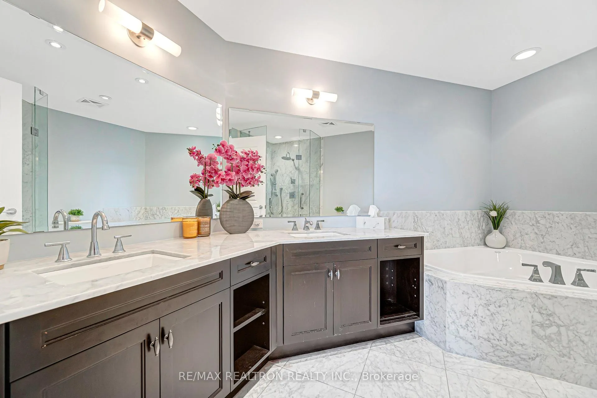 Photo 32 of Unit 314, 1717 Avenue Road, Toronto, Bedford Park-Nortown — HOMEH