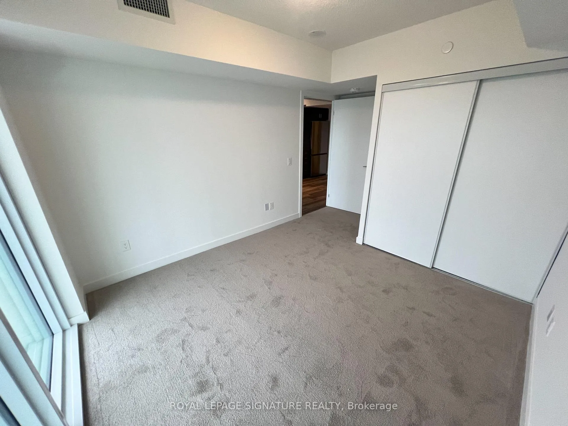 Photo 13 of Unit 2506, 1010 Sandy Beach Road, Pickering, Bay Ridges — HOMEH