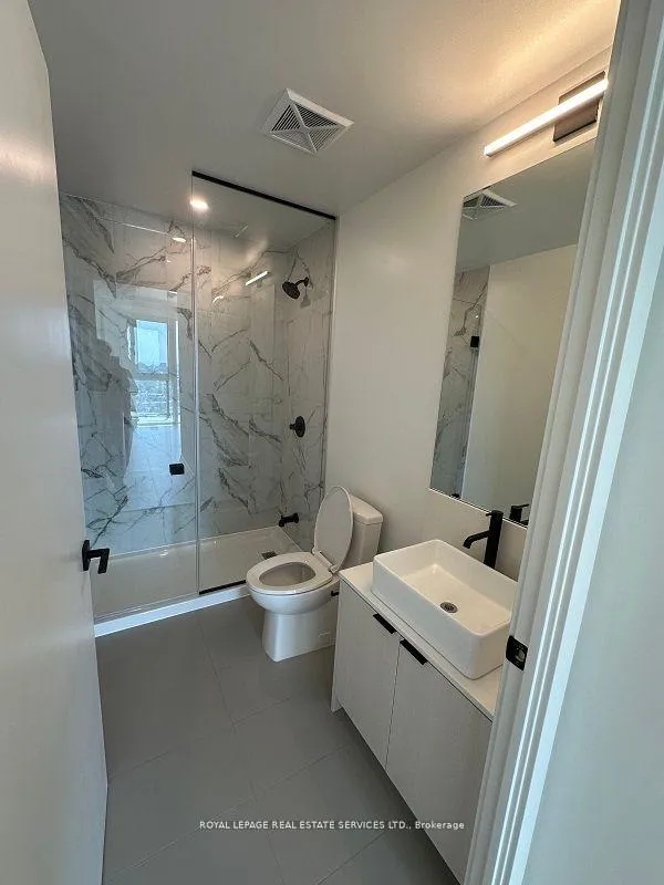Photo 14 of Unit 1312, 10 Graphophone Grove, Toronto, Dovercourt-Wallace Emerson-Junction — HOMEH