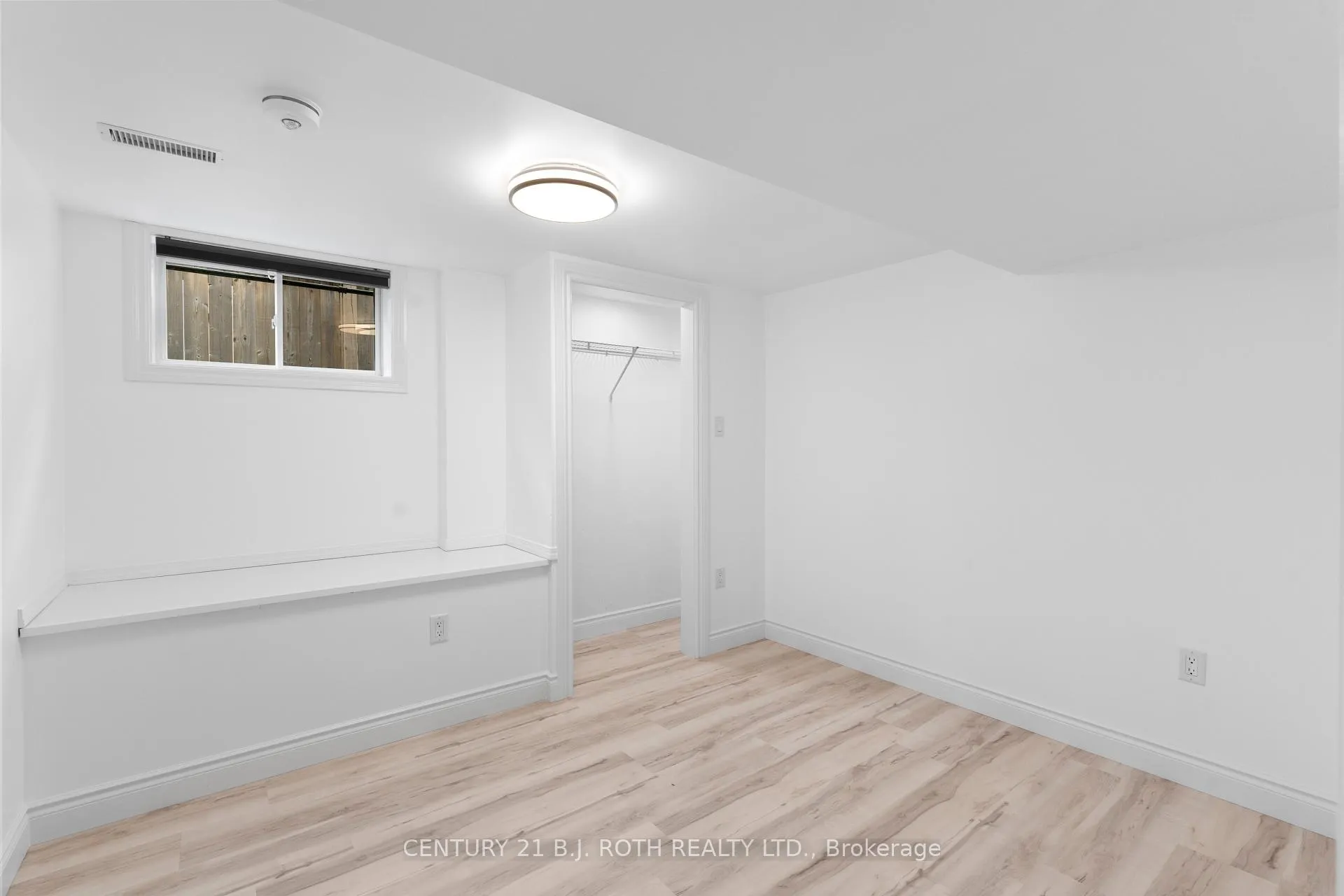 Photo 12 of Unit Basement, 207 Lillian Crescent, Barrie, Sunnidale — HOMEH