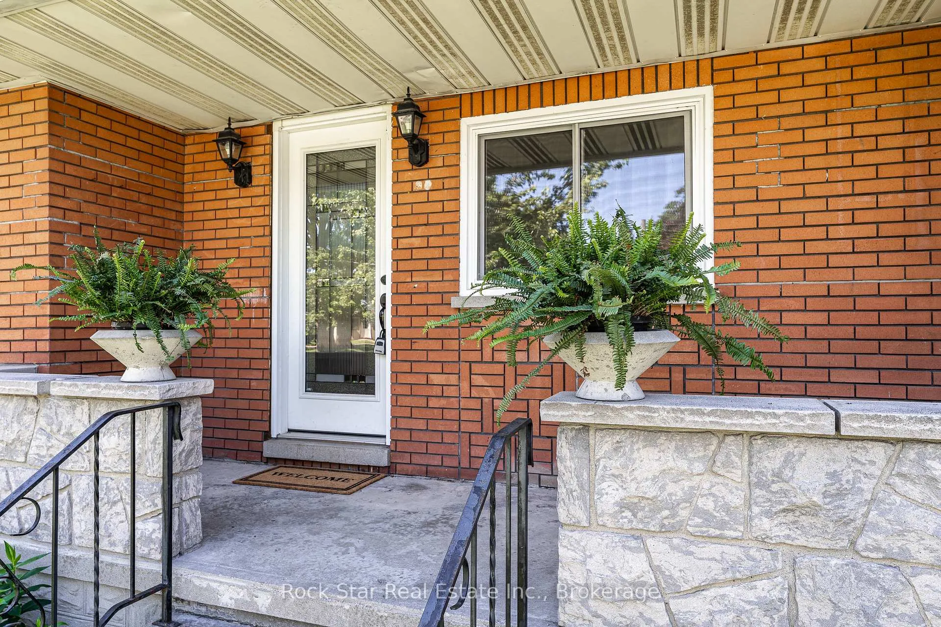 Photo 4 of 6989 Rutherford Street, Perth East, Millbank — HOMEH